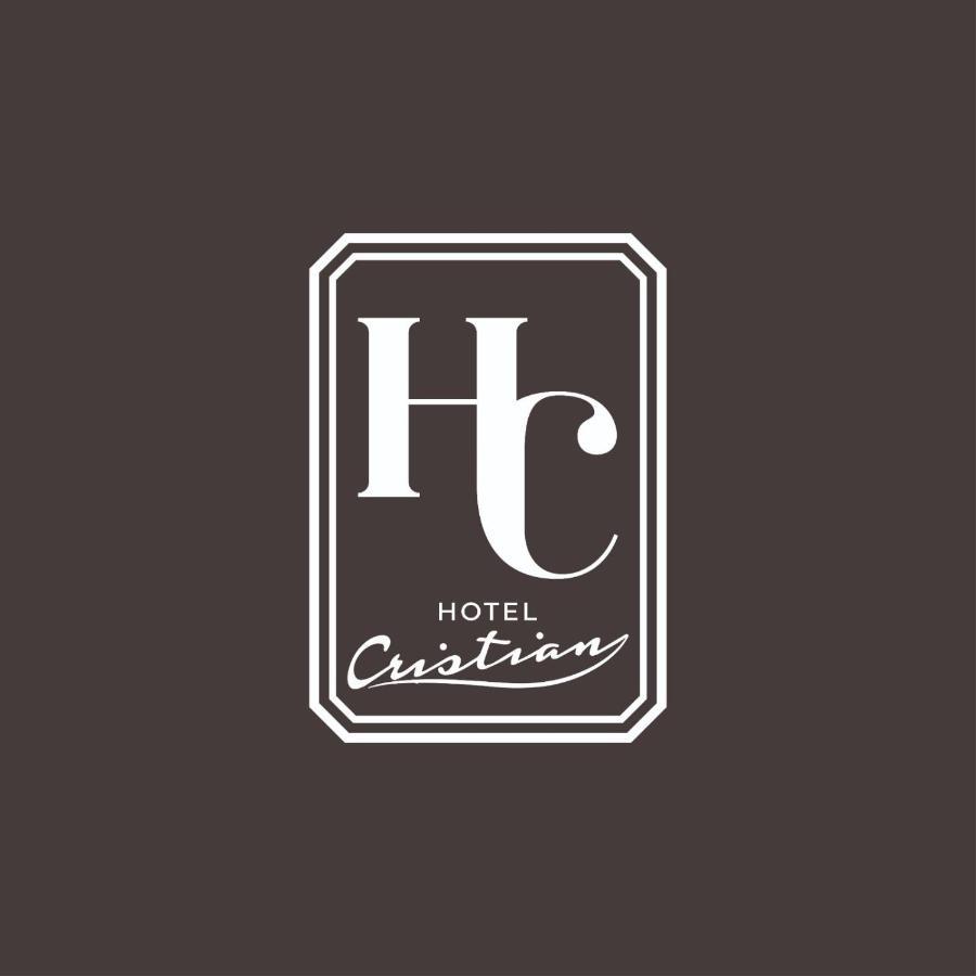 Hotel Cristian Джульяно-ин-Кампанья Экстерьер фото