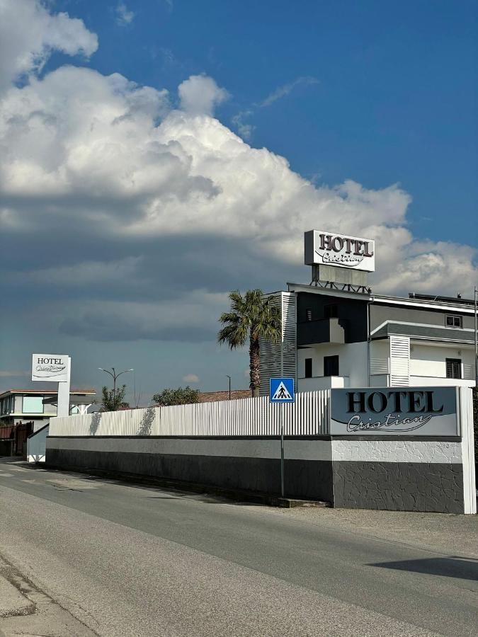 Hotel Cristian Джульяно-ин-Кампанья Экстерьер фото